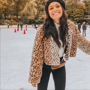 Cropped cheetah fur bomber LF